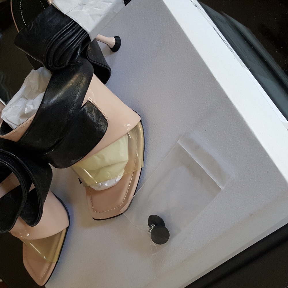 BALENCIAGA 2017 VERNICE SLINGBACK SHOES